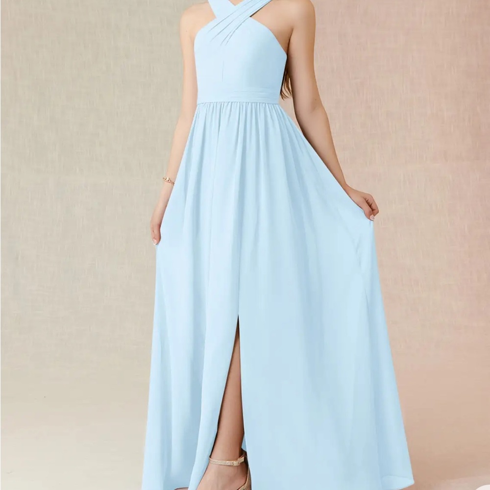 AZAZIE JIYA JUNIOR
Agave A-Line Pleated Chiffon Dress